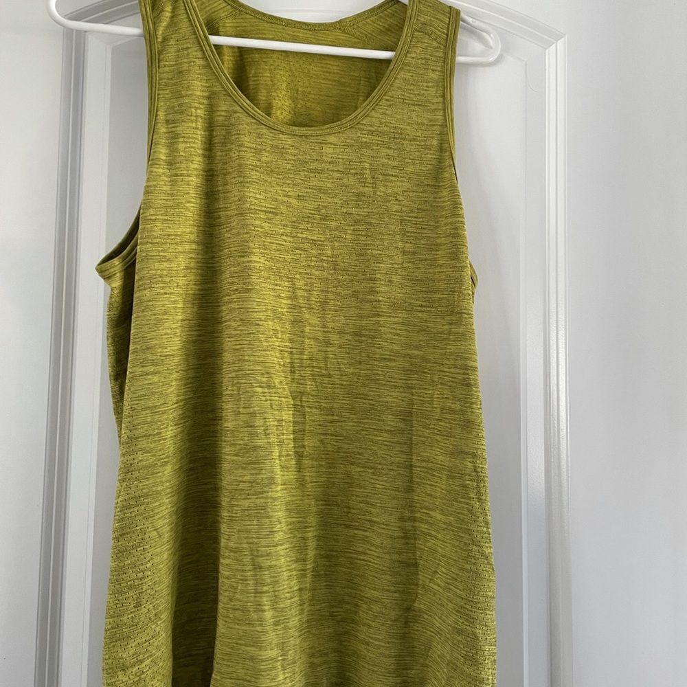 Lululemon Metal Vent Tank - Green - Medium